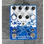 Earthquaker Avalance Run Delay Effect Pedal Preowned