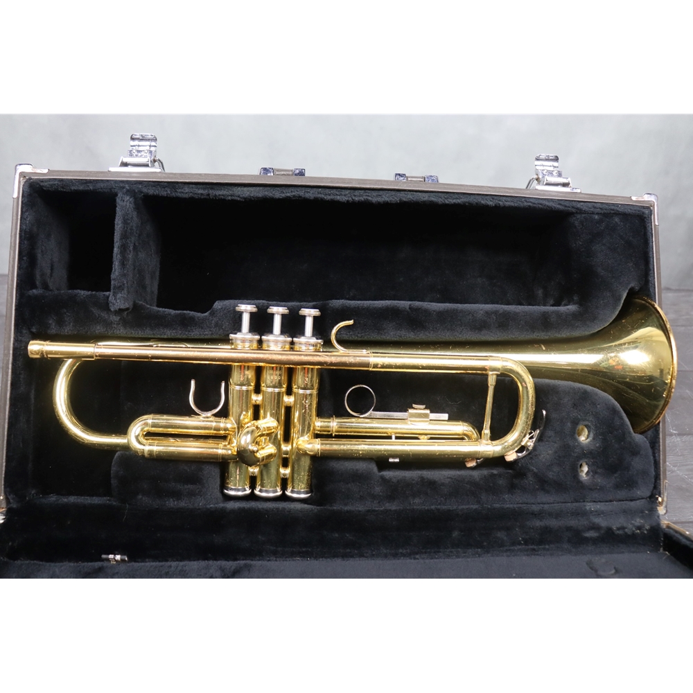 Mundt Music of Longview - Yamaha YTR2335 Intermediate Bb Trumpet