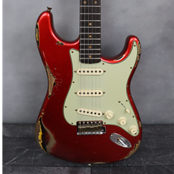 Fender Custom Shop Limited Edition '62 Stratocaster Heavy Relic, Aged Candy Apple Red Over 3-Color Sunburst