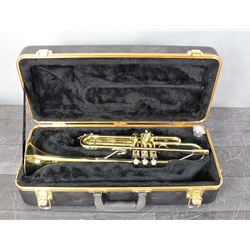 Bach TR300H2 Trumpet Bb Student Preowned