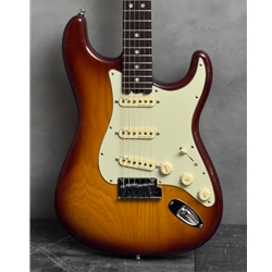 Fender Elite Stratocaster Electric Guitar Preowned